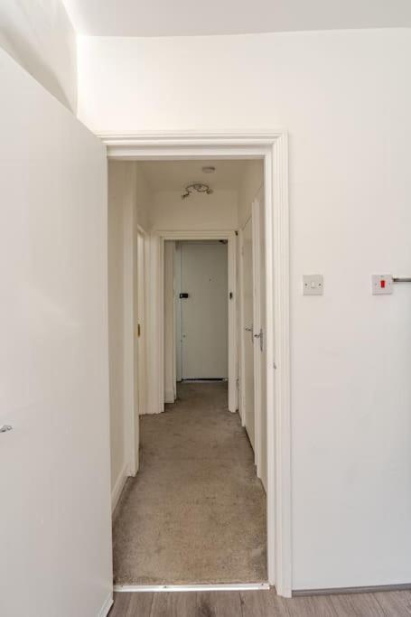 Notting Hill - Luxury Up To 6 Sleeps * Londres