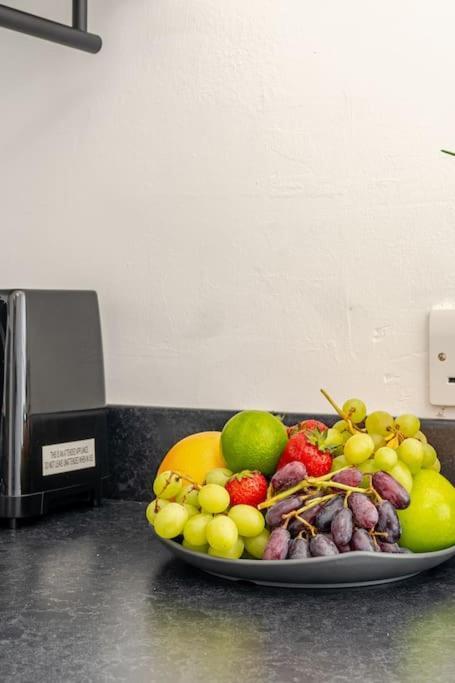 Notting Hill - Luxury Up To 6 Sleeps Apartment *