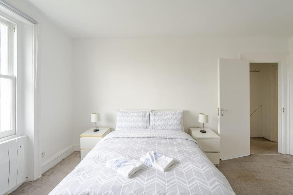 Notting Hill - Luxury Up To 6 Sleeps London